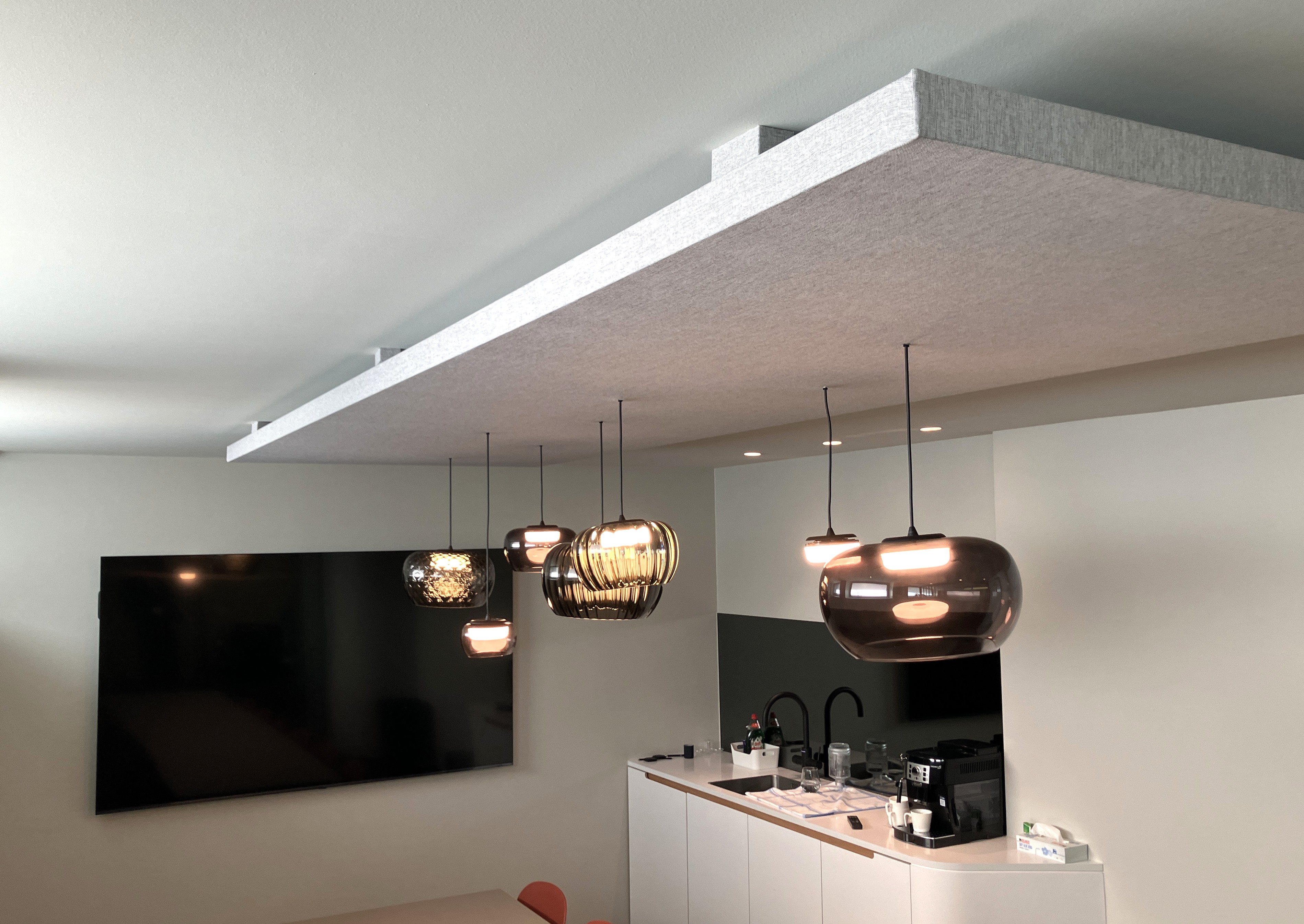 Panneaux acoustiques de plafond